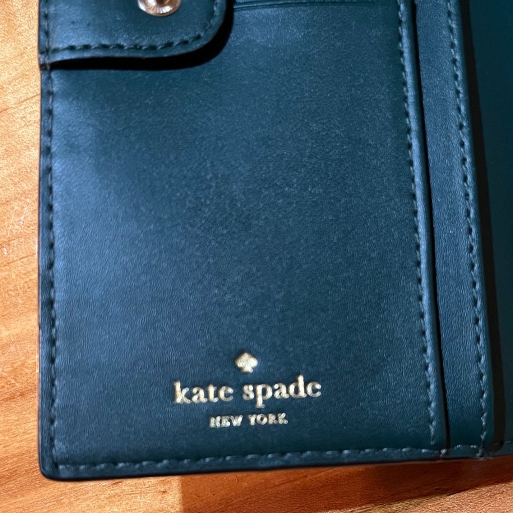Kate Spade Madison Slim Bifold Wallet Green - Picture 9 of 10